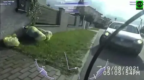 Kierowca zajechał rowerzyście drogę na ścieżce rowerowej