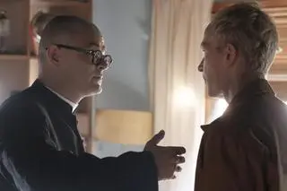 Dawid Ogrodnik i Piotr Trojan w filmie "Johnny"