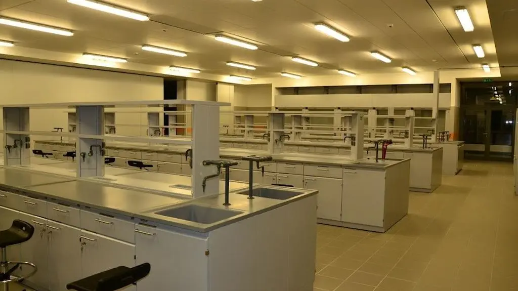 Laboratoria