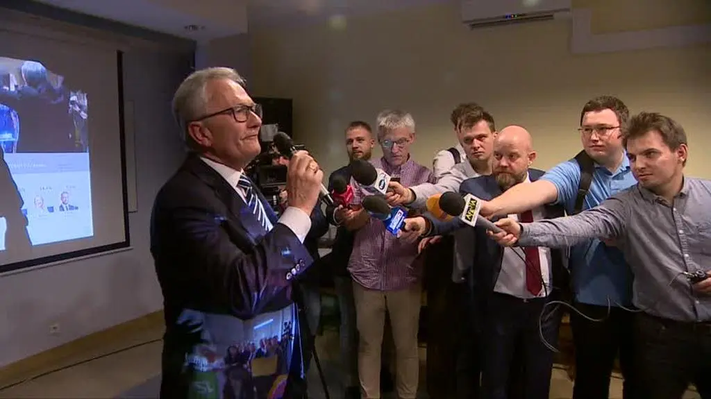 pis poz