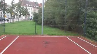 Wykonawca zapewnił, że w najbliższych dniach naprawi nawierzchnię