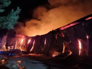 Pożar magazynu papieru w Wieliczce