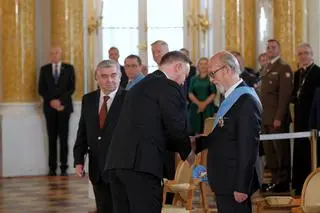 Prezydent odznacza Orderem Orła Białego historyka, działacza antykomunistycznego Antoniego Lenkiewicza