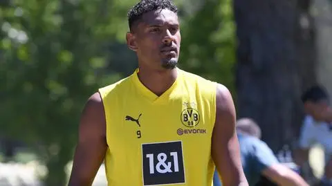 Piłkarz Borussii Dortmund przejdzie chemioterapię. "Nasze myśli są z nim"