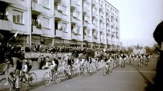 Wyścig kolarski jedzie ul