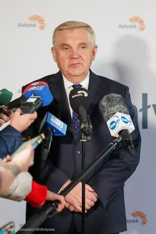 Prezydent złożył w poniedziałek zawiadomienie do prokuratury. Teraz dziękuje policji za szybką reakcję