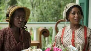 Lupita Nyong'o i Alfre Woodard