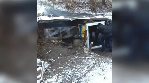 Mężczyzna ukrywał się w wybudowanym przez siebie szałasie 