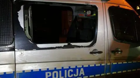 Uszkodzone radiowozy