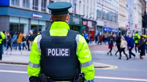 Północnoirlandzki policjant w Belfaście 