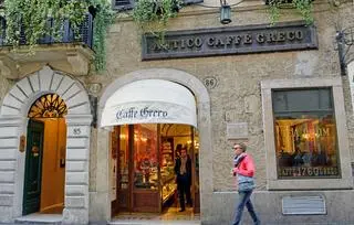  "Caffe Greco" przy via Condotti w Rzymie