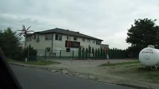 Budynek wygląda niepozornie