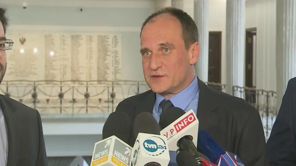 Kukiz: nie wierzę, że spór wokół TK można rozwiązać bez zmian konstytucji
