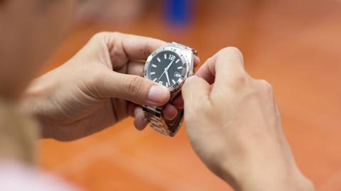 Zmiana czasu zostanie? Realizacja głośnego pomysłu mocno się odwleka