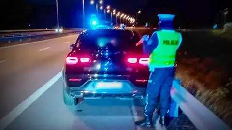 Policjanci udali się w pościg za kobietą