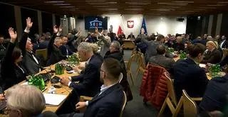 Odroczone posiedzenie komisji w sprawie projektu zmian konstytucji