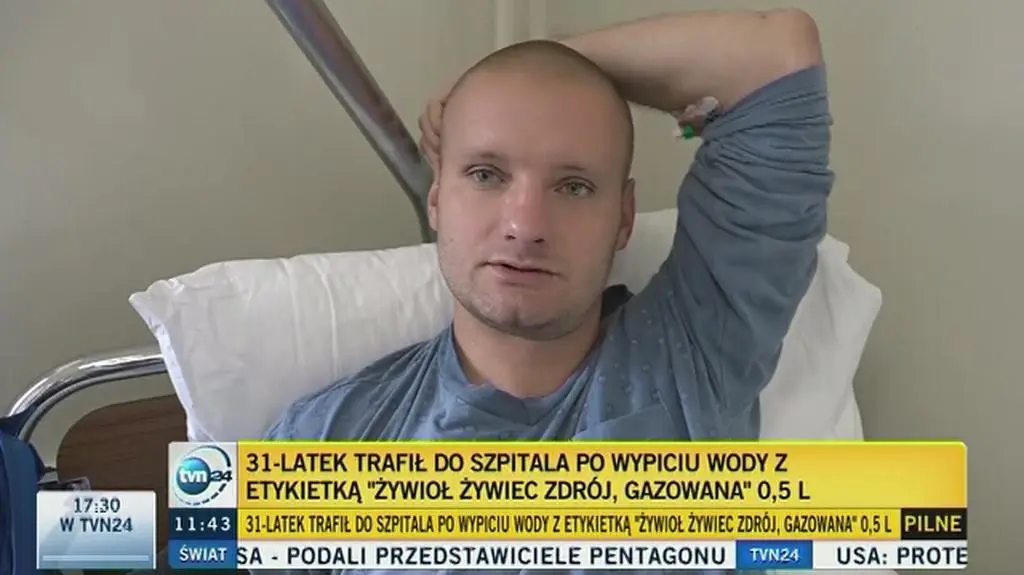 31-latek trafił do szpitala po wypiciu wody z etykietą "Żywioł Żywiec Zdrój"