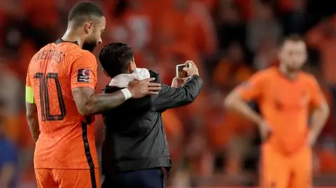 Kosztowne selfie z piłkarzem. Trzynastolatek ukarany zakazem stadionowym