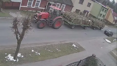 Białośliwie. Ukradł 130 balotów siana. Nagrały go kamery