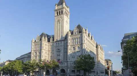Były prezydent USA Donald Trump sprzedaje hotel w Waszyngtonie