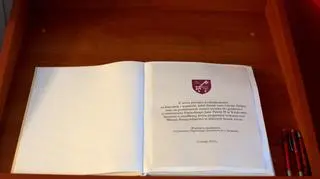 Pamiątkowa księga zostanie wysłana papieżowi