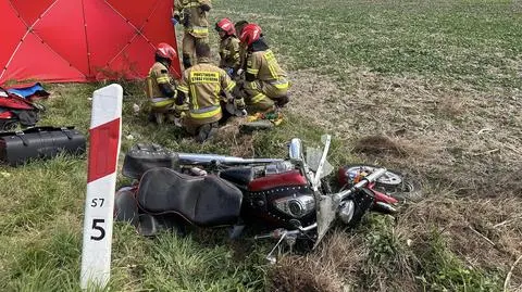 Motocyklista wypadł z drogi i wpadł do rowu 