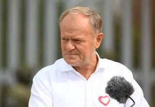 Tusk wspomina znaną kreskówkę. I poleca ją posłom PiS