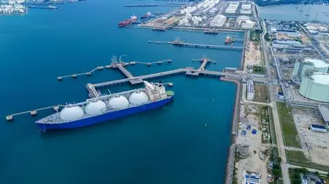 shutterstock_2551532917