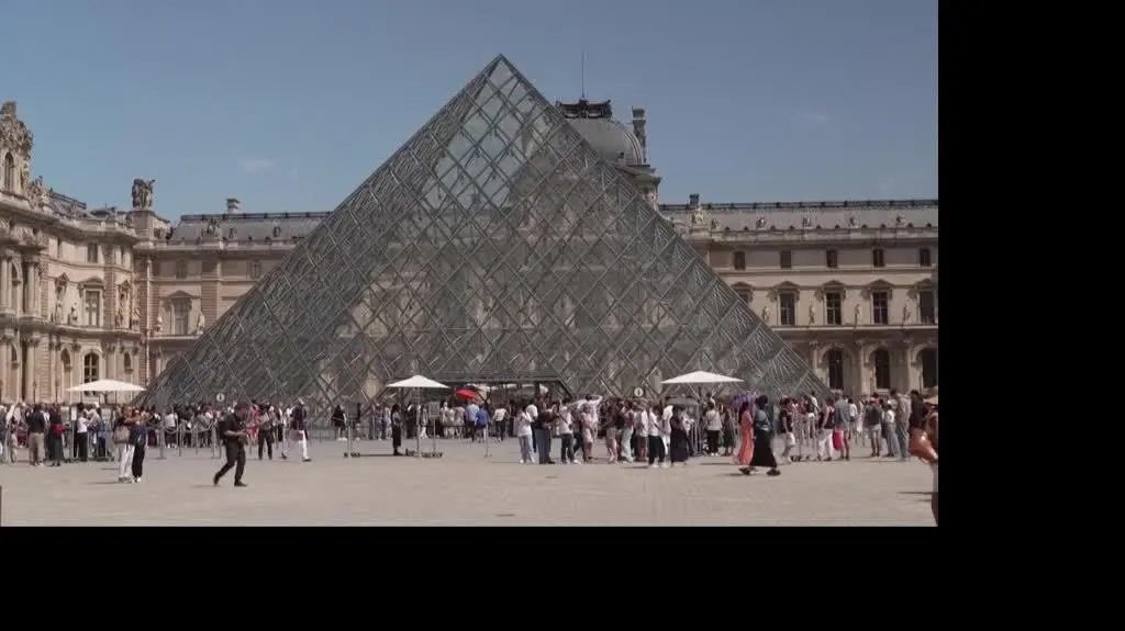Louvre museum