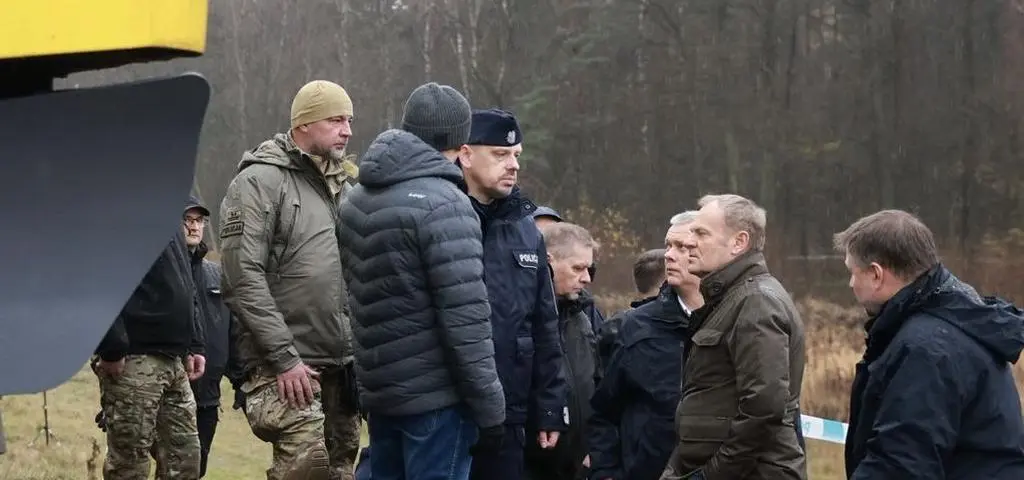 Premier o dywersji na trasie kolejowej Warszawa-Lublin. Najnowsze informacje i komentarze w TVN24