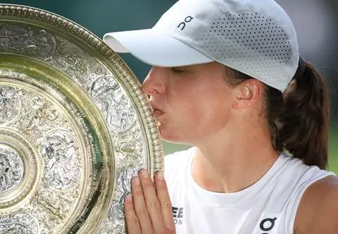 Tusk o Świątek: "jeszcze nikt nigdy" nie wygrał tak finału Wimbledonu. Wygrał
