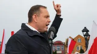 "Będą kolejne zaskoczenia". Tusk o Nawrockim