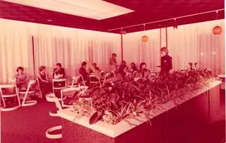 Wnętrze hotelu Holiday Inn w Krakowie. Połowa lat 70. 