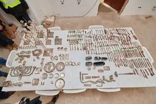 Skarby przeszłości znaleziono w kamienicy przy ulicy Północnej 23 w Łodzi