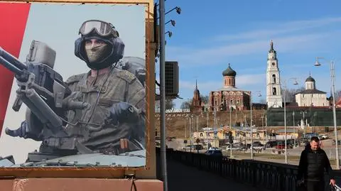 Billboard wspierający rosyjskich żołnierzy w Wołokołamsku w obwodzie moskiewskim