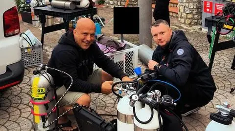 Przenośne centrum nurkowe pod apartamentem