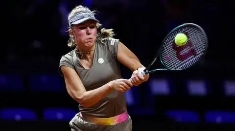 Fręch uciekła znad przepaści. Wygrała maraton o drugą rundę w Stuttgarcie