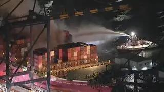 Pożar kontenerowca w Los Angeles