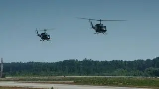 Śmigłowce Bell 212. Zdjęcie ilustracyjne 