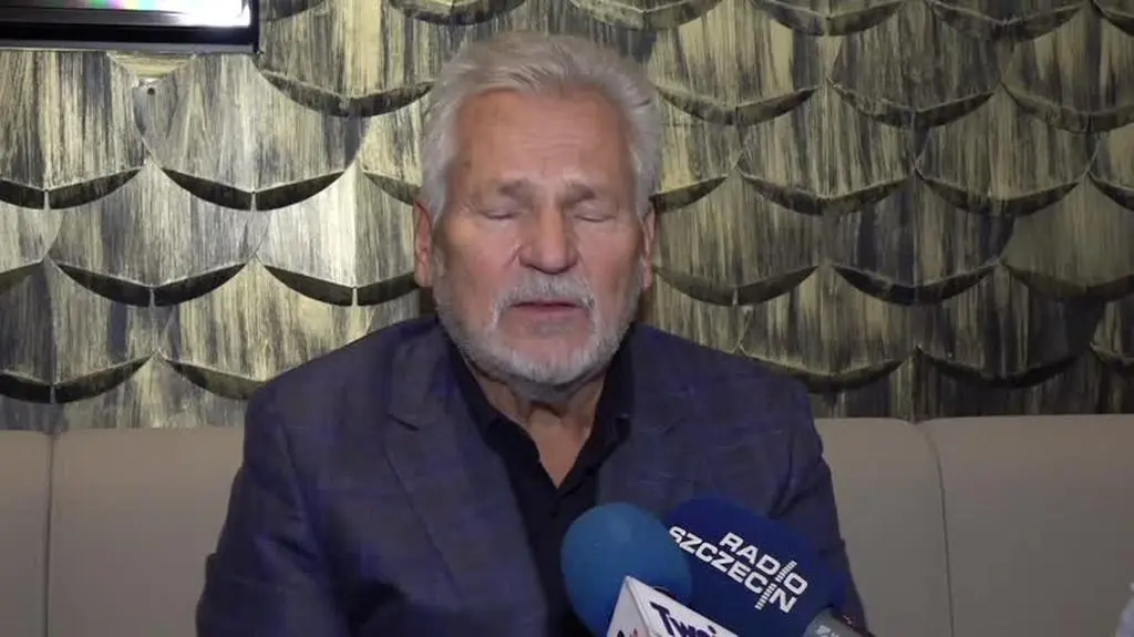27 1235 AVI SZCZECIN kwasniewski