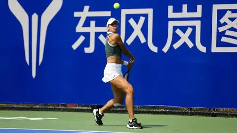 Kolejna faworytka ograna. Linette ma ćwierćfinał i awans w rankingu