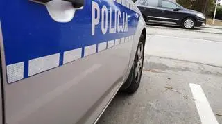 Kobieta z zakrwawioną głową krzyczała, on mierzył do niej z broni. Obezwładniła go prokuratorka i jej syn