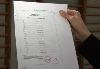 Zaginęło 498 kart go głosowania, zgłosili sprawę policji