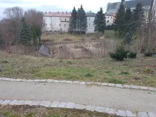 Były społeczny opiekun zabytków podnosi, że inwestycja negatywnie wpłynęła na panoramę miasta 