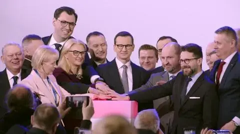 2704N377XR PIS DNZ WIECZOREK