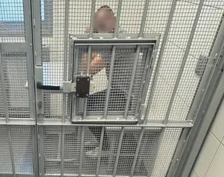 Przyszedł zgłosić oszustwo, sam trafił za kraty