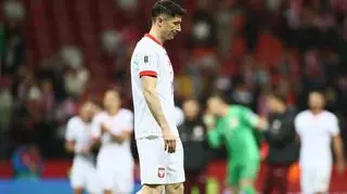 Koledzy grają, Lewandowski odpoczywa. Jaki wysyła sygnał? 