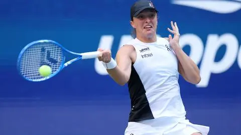 Iga Świątek gra mecz US Open z Amandą Anisimovą