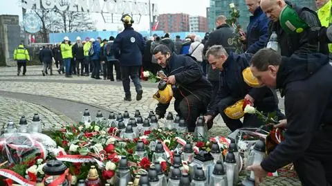 Uroczystość pod Pomnikiem Poległych Stoczniowców 1970 w Gdańsku z okazji 55. rocznicy Grudnia '70 (16.12.2025)