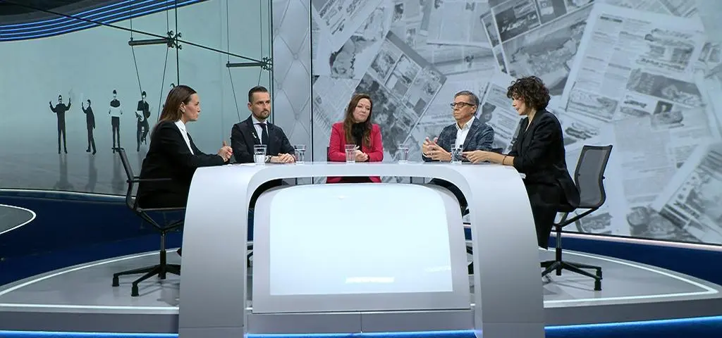 Najnowsze wydanie "Loży prasowej"